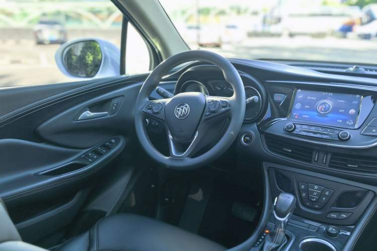 Used Buick Envision 2016 20T Two-Wheel Drive Leading Version Interior 4