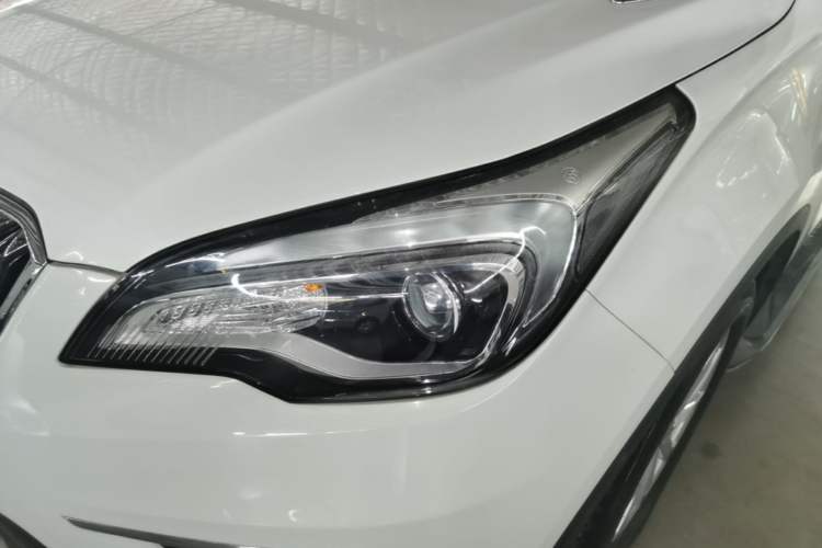 Used Buick Envision 2016 20T Two-Wheel-Drive Elite Model Left Front Headlight