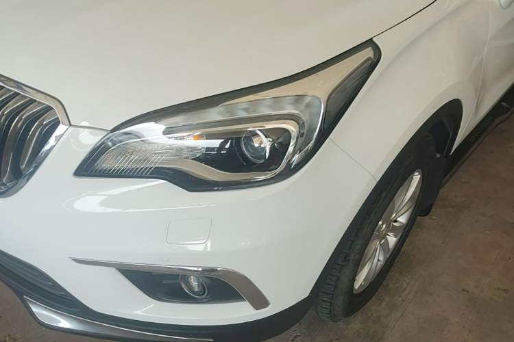 Used Buick Envision 2016 28T Four-Wheel Drive Luxury Model Left Front Headlight
