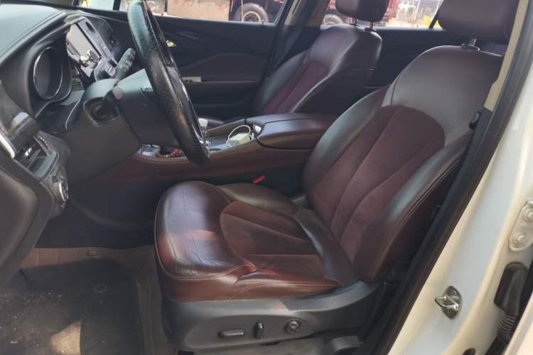 Used Buick Envision 2016 20T Two-Wheel-Drive Elite Model Left Front Seat