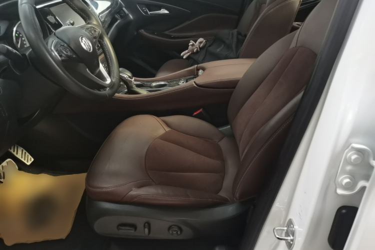 Used Buick Envision 2016 20T Two-Wheel-Drive Elite Model Left Front Seat