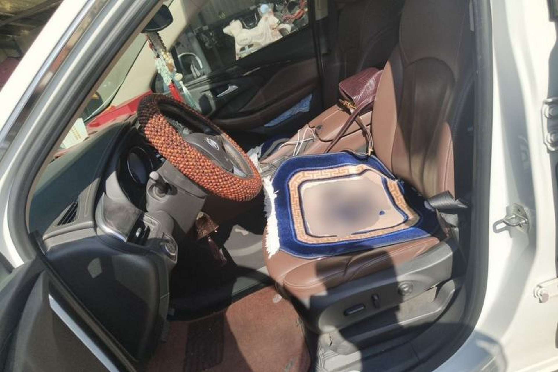 Used Buick Envision 2016 28T Four-Wheel Drive Luxury Model Left Front Seat