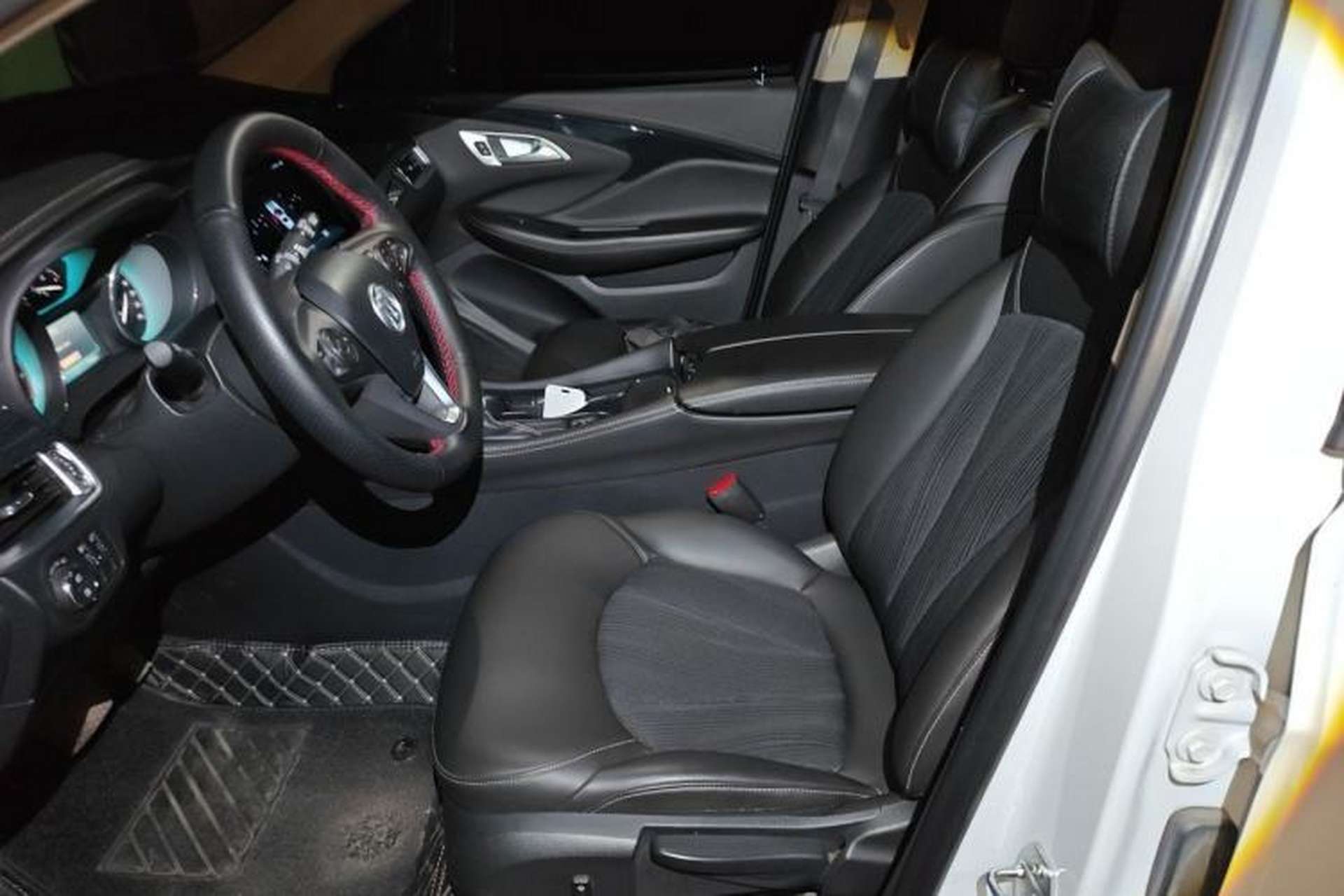 Used Buick Envision 2016 20T Two-Wheel Drive Leading Version Left Front Seat
