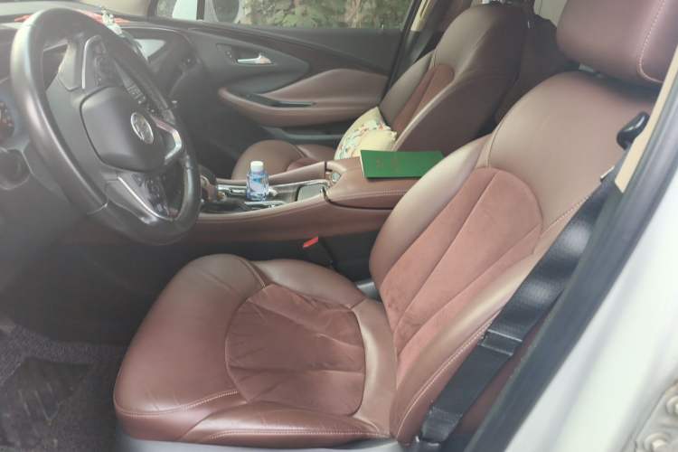 Used Buick Envision 2016 20T Two-Wheel-Drive Elite Model Left Front Seat