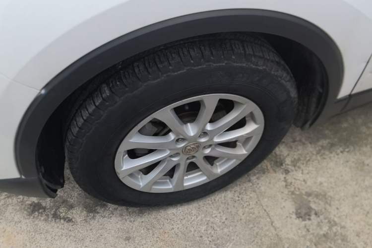 Used Buick Envision 2016 20T Two-Wheel-Drive Elite Model Left Front Wheel Hub
