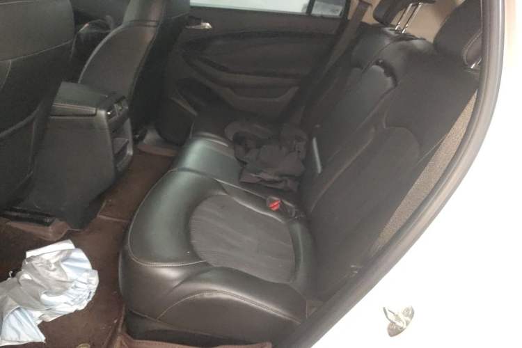 Used Buick Envision 2016 20T Two-Wheel Drive Leading Version Left Rear Seat