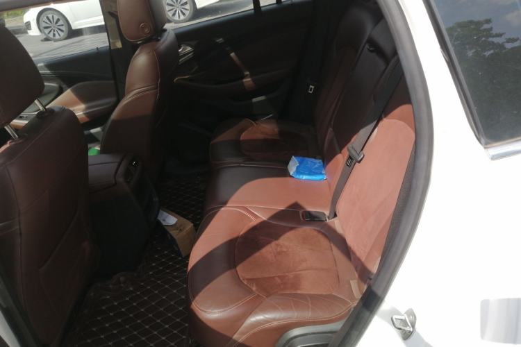 Used Buick Envision 2016 28T Four-Wheel Drive Elite Version Left Rear Seat