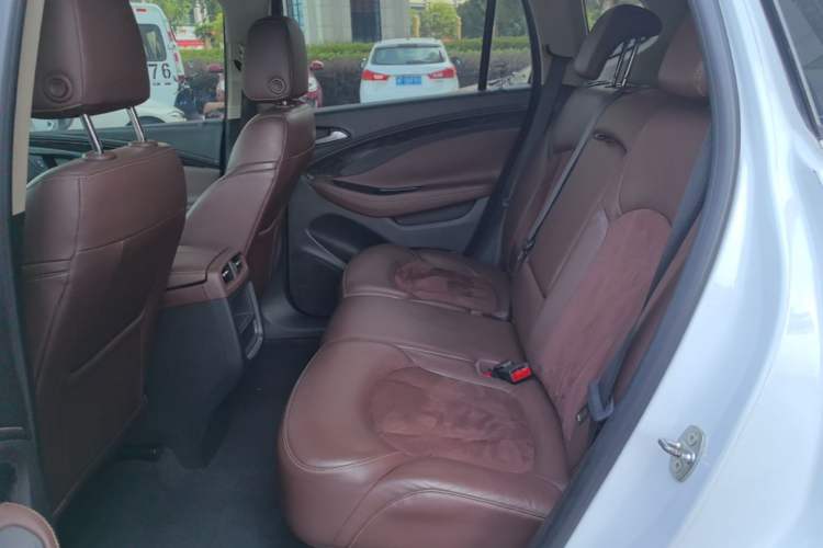 Used Buick Envision 2016 20T Two-Wheel-Drive Elite Model Left Rear Seat