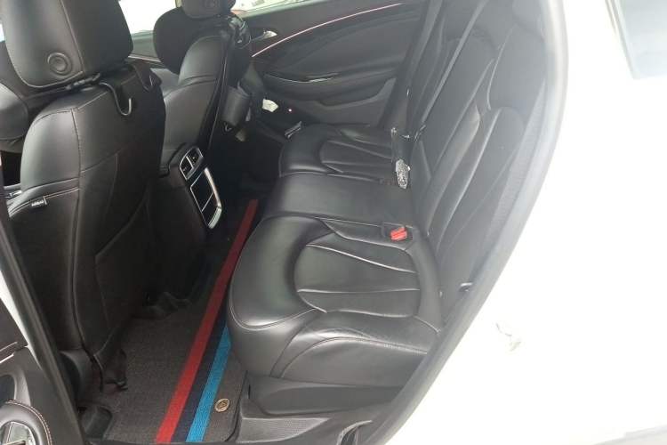 Used Buick Envision 2016 20T Two-Wheel-Drive Elite Model Left Rear Seat