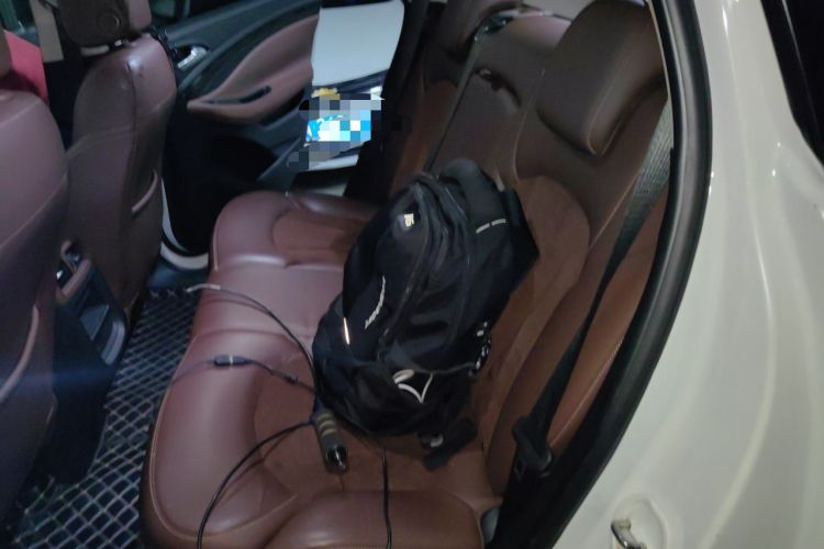 Used Buick Envision 2016 20T Four-Wheel Drive Elite Model Left Rear Seat