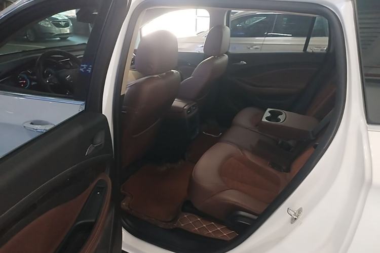 Used Buick Envision 2016 28T Four-Wheel Drive Elite Version Left Rear Seat