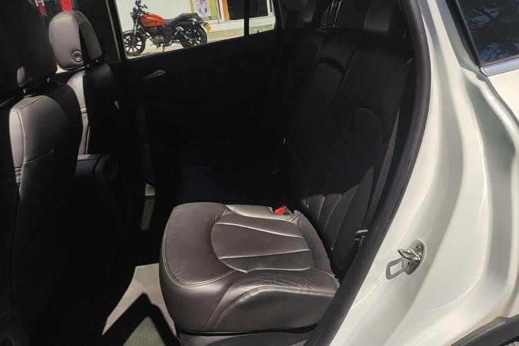 Used Buick Envision 2016 20T Two-Wheel-Drive Elite Model Left Rear Seat