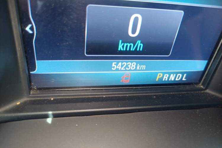 Used Buick Envision 2016 20T Two-Wheel-Drive Elite Model Odometer Close Up