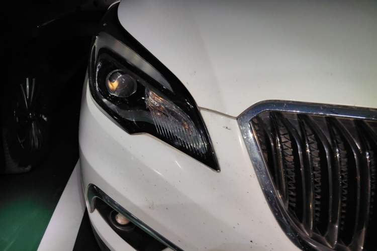 Used Buick Envision 2016 20T Two-Wheel Drive Leading Version Right Front Headlight