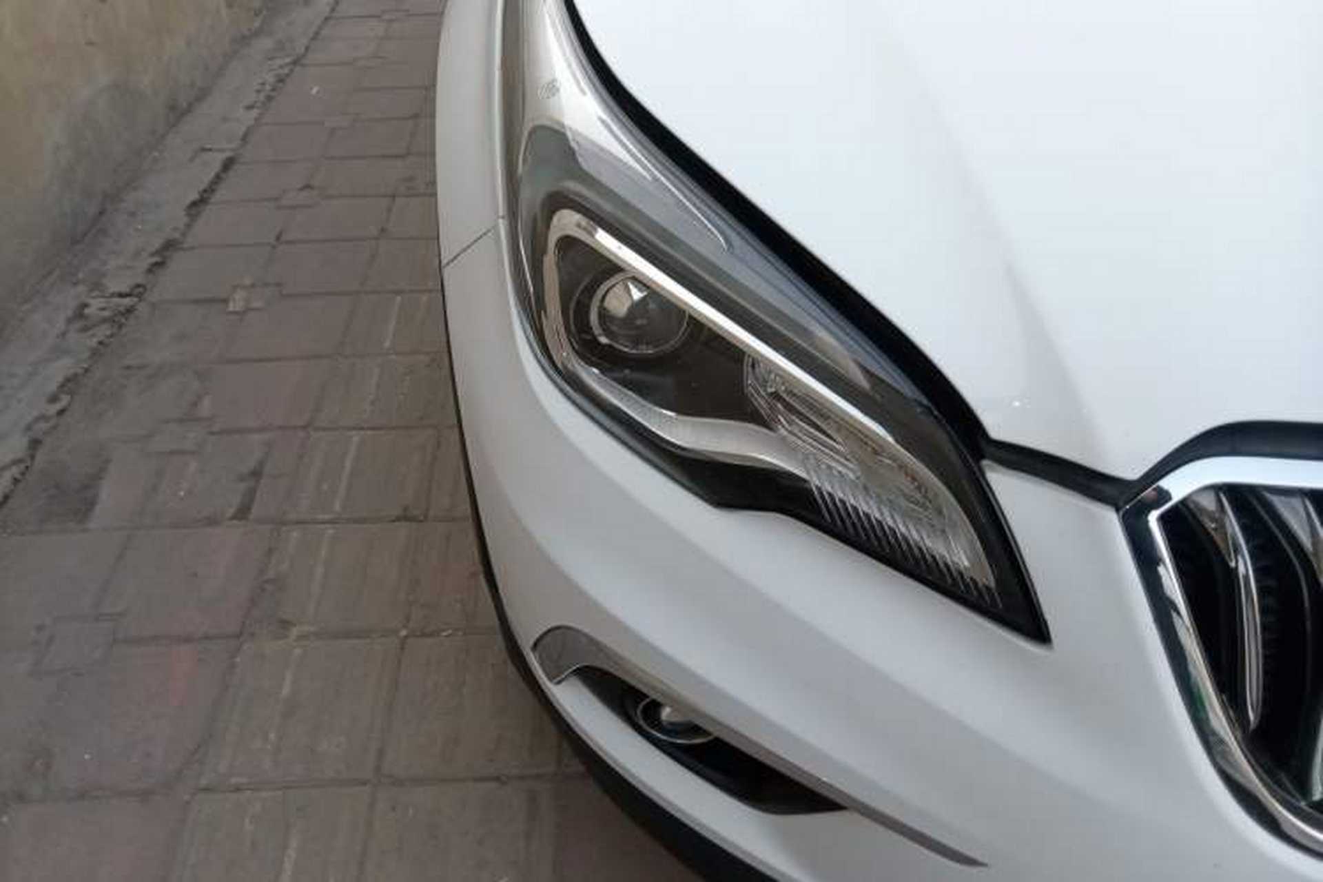 Used Buick Envision 2016 20T Two-Wheel Drive Leading Version Right Front Headlight