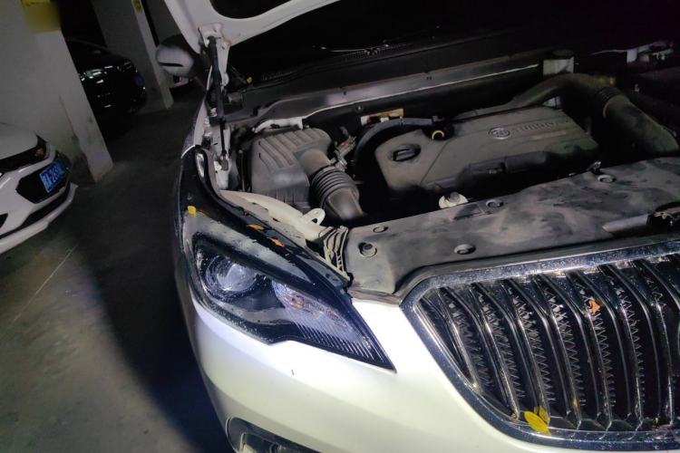 Used Buick Envision 2016 20T Four-Wheel Drive Elite Model Right Front Headlight