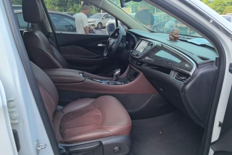 Used Buick Envision 2016 20T Two-Wheel-Drive Elite Model Right Front Seat