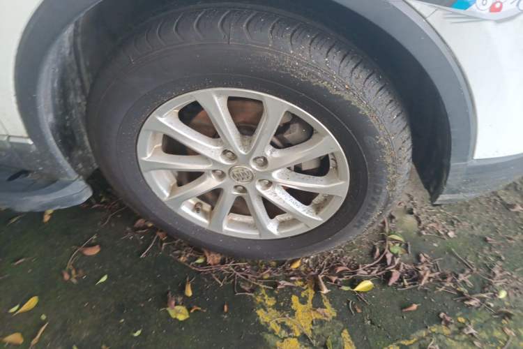 Used Buick Envision 2016 20T Two-Wheel-Drive Elite Model Right Front Wheel Hub