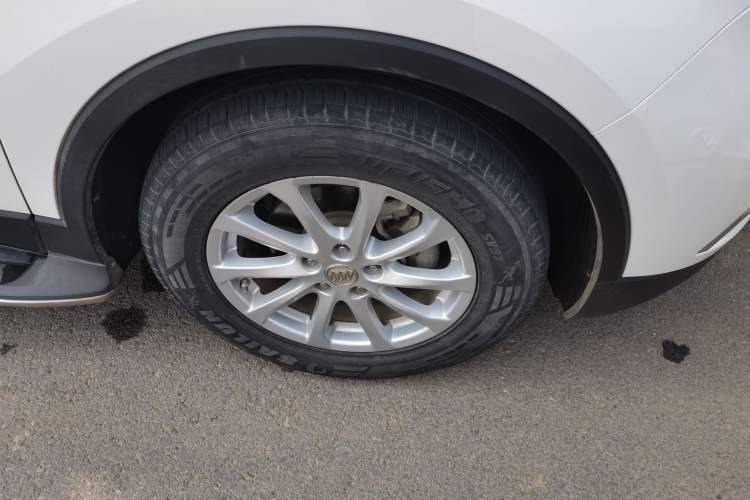 Used Buick Envision 2016 20T Two-Wheel-Drive Elite Model Right Front Wheel Hub