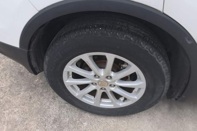Used Buick Envision 2016 20T Two-Wheel-Drive Elite Model Right Rear Wheel Hub