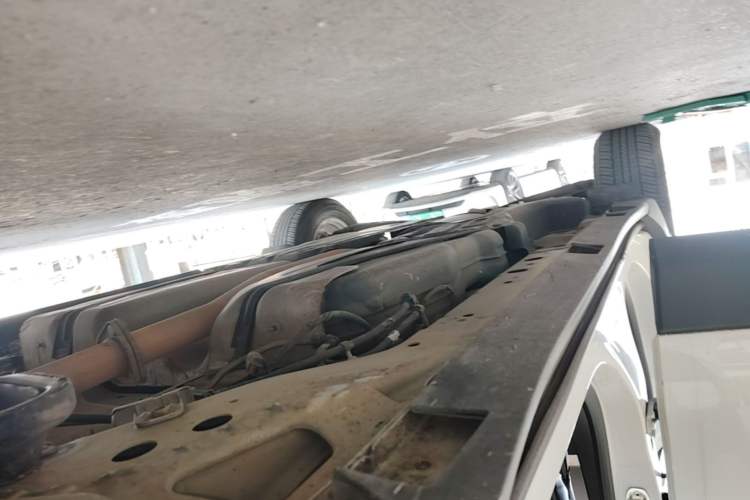 Used Buick Envision 2016 20T Two-Wheel Drive Leading Version Right Side Sill