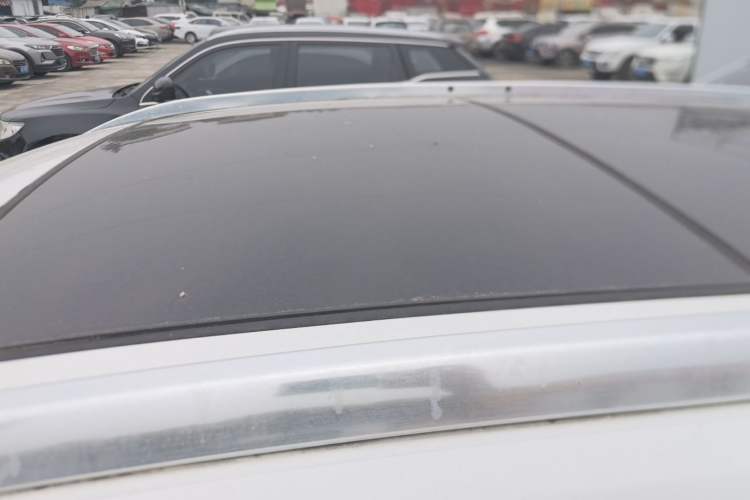 Used Buick Envision 2016 20T Two-Wheel-Drive Elite Model Roof