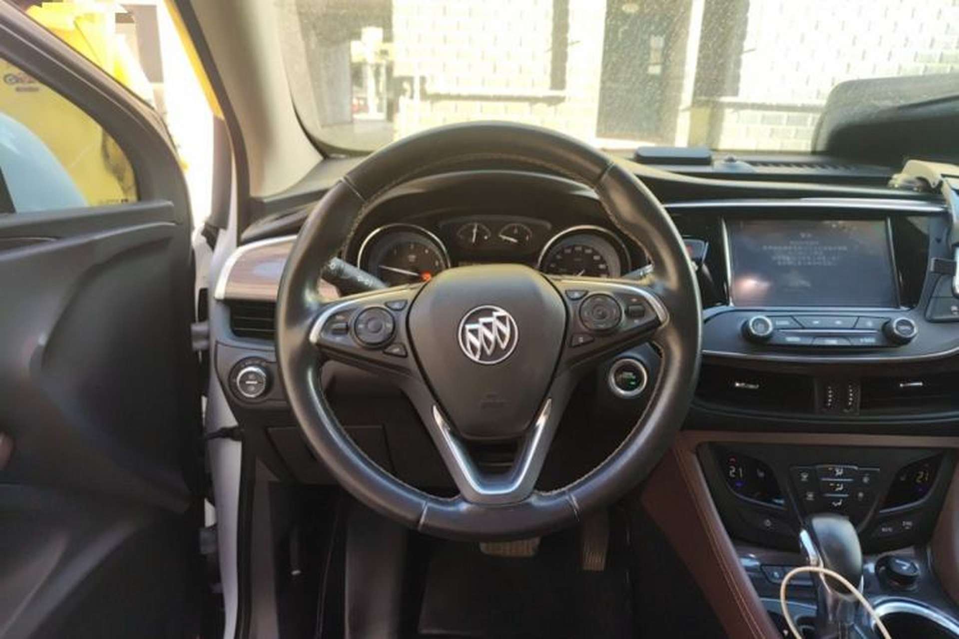 Used Buick Envision 2016 28T Four-Wheel Drive Elite Version Steering Wheel