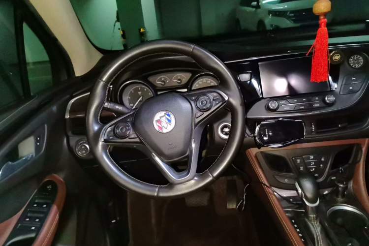 Used Buick Envision 2016 20T Two-Wheel-Drive Elite Model Steering Wheel