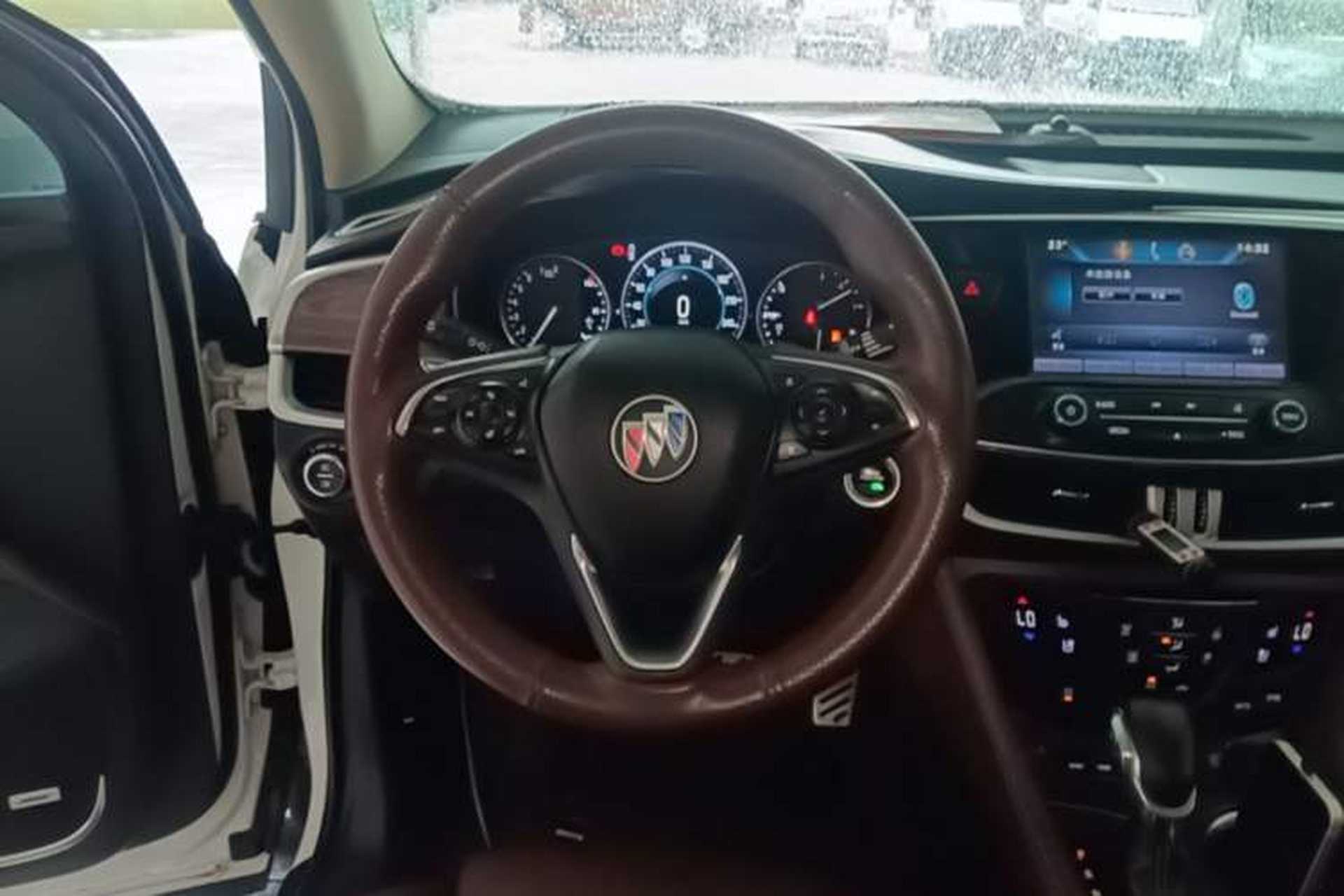 Used Buick Envision 2016 28T All-Wheel-Drive All-Terrain Sport Flagship Edition Steering Wheel
