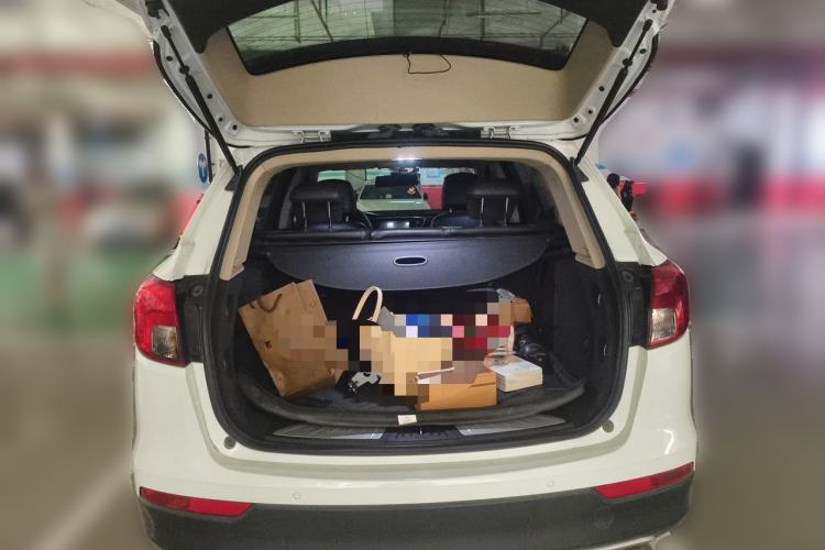 Used Buick Envision 2016 20T Two-Wheel Drive Leading Version Trunk
