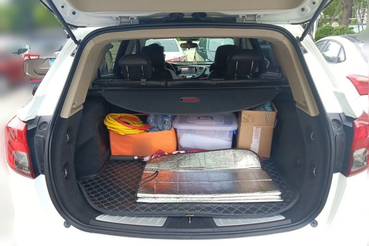 Used Buick Envision 2016 20T Two-Wheel-Drive Elite Model Trunk