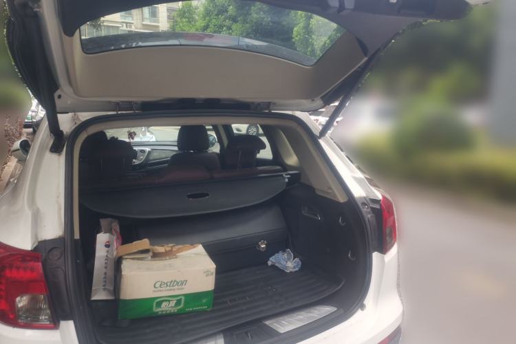 Used Buick Envision 2016 28T Four-Wheel Drive Elite Version Trunk