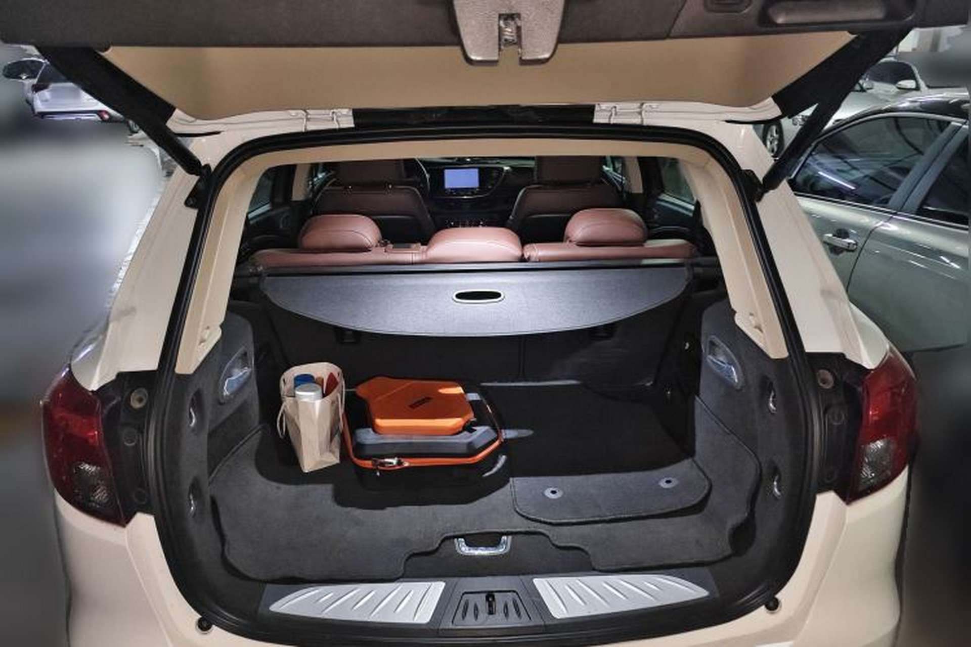 Used Buick Envision 2016 28T Four-Wheel Drive All-Terrain Flagship Edition Trunk