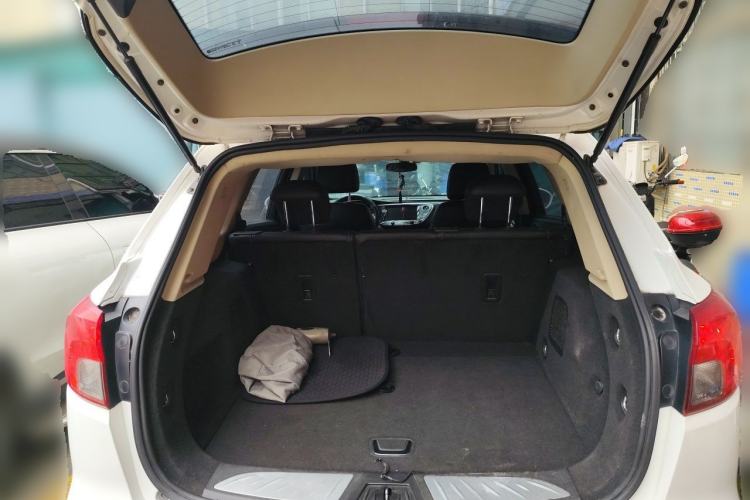 Used Buick Envision 2016 20T Two-Wheel Drive Leading Version Trunk