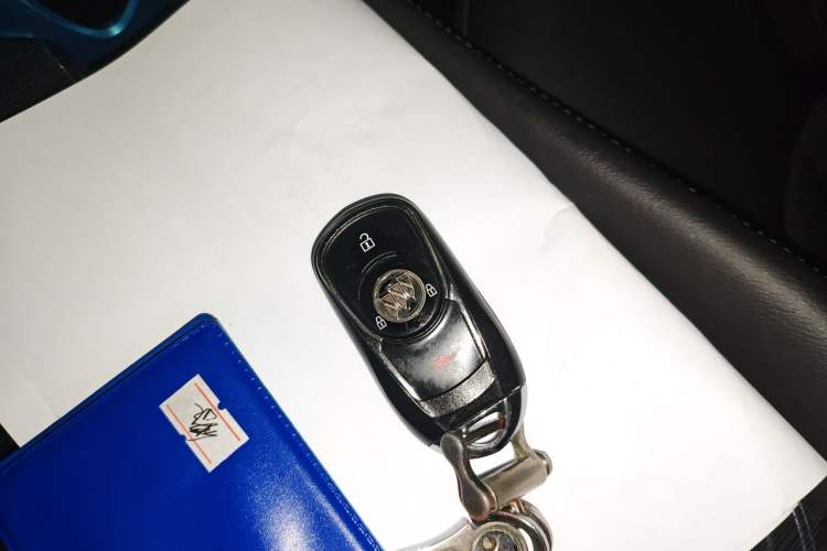 Used Buick Envision 2016 20T Two-Wheel Drive Leading Version Vehicle Key