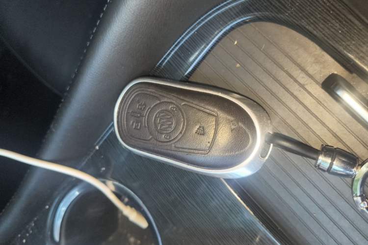 Used Buick Envision 2016 28T Four-Wheel Drive Elite Version Vehicle Key