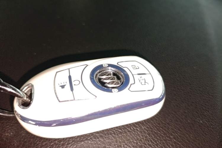 Used Buick Envision 2016 20T Two-Wheel-Drive Elite Model Vehicle Key