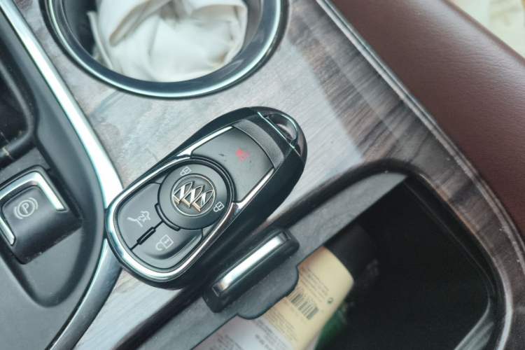 Used Buick Envision 2016 28T Four-Wheel Drive Elite Version Vehicle Key