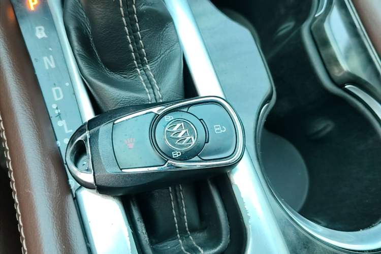 Used Buick Envision 2016 20T Two-Wheel-Drive Elite Model Vehicle Key