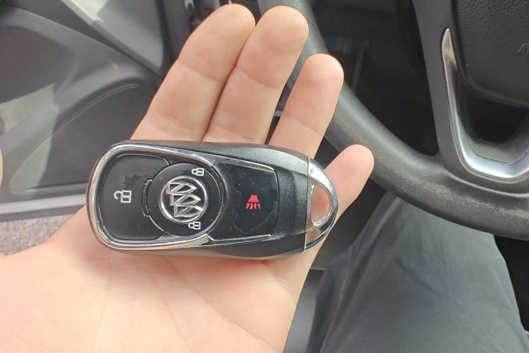 Used Buick Envision 2016 20T Two-Wheel Drive Leading Version Vehicle Key
