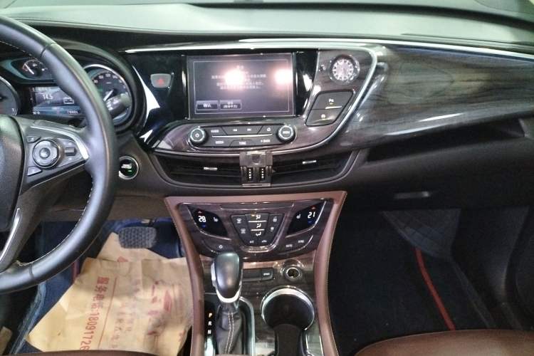 Used Buick Envision 2016 28T Four-Wheel Drive Elite Version Audio And AC Panel