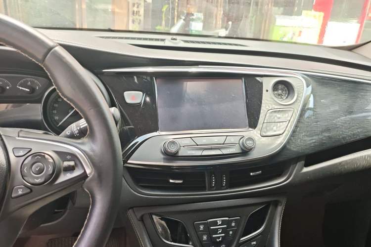 Used Buick Envision 2016 20T Two-Wheel-Drive Elite Model Audio And AC Panel