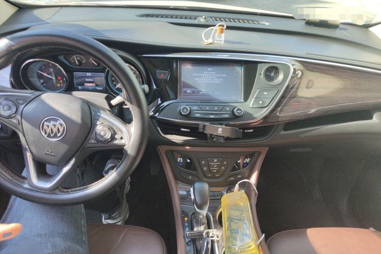 Used Buick Envision 2016 20T Two-Wheel-Drive Elite Model Center Console
