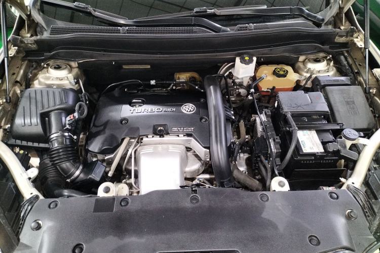 Used Buick Envision 2016 28T Four-Wheel Drive Elite Version Engine Bay