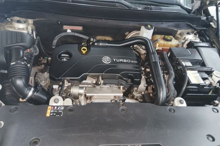 Used Buick Envision 2016 20T Two-Wheel-Drive Elite Model Engine Bay