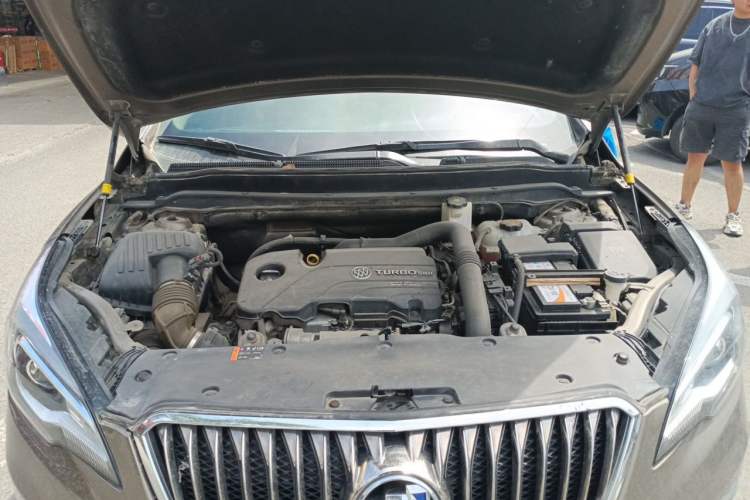 Used Buick Envision 2016 20T Two-Wheel-Drive Elite Model Engine Bay
