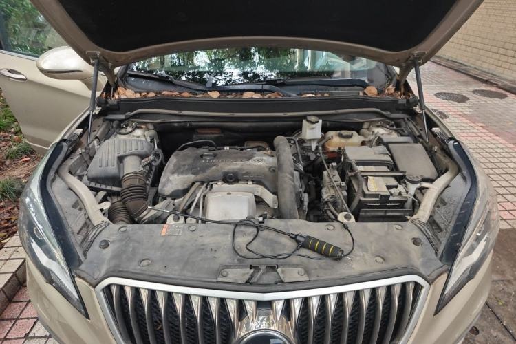 Used Buick Envision 2016 28T All-Wheel-Drive All-Terrain Sport Flagship Edition Engine Bay