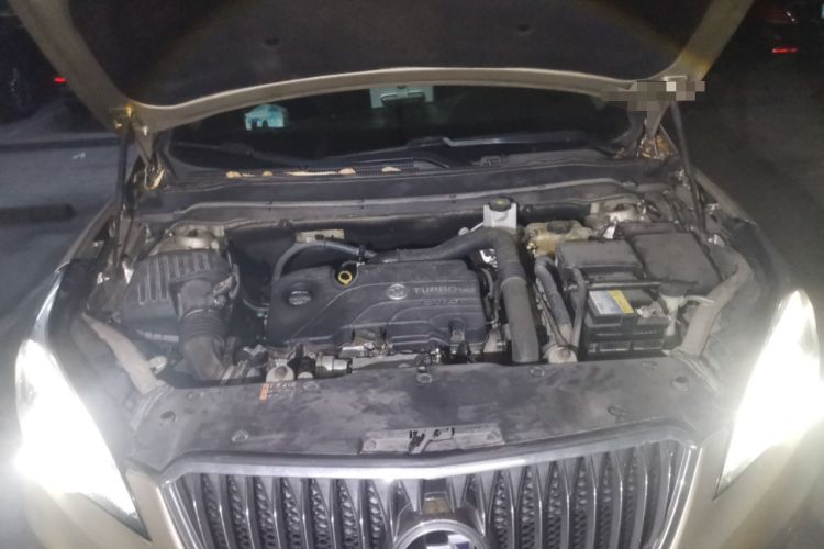 Used Buick Envision 2016 20T Two-Wheel-Drive Elite Model Engine Bay