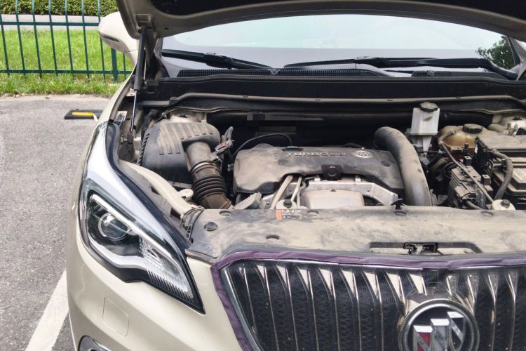 Used Buick Envision 2016 28T Four-Wheel Drive Elite Version Engine Bay Right