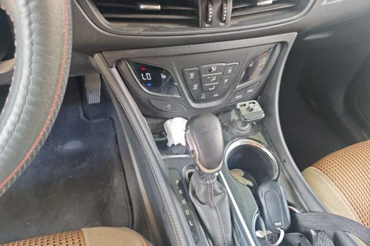 Used Buick Envision 2016 20T Two-Wheel-Drive Elite Model Gear Lever